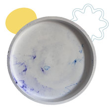 Load image into Gallery viewer, Large Circle Tray - Seka Home