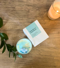 Load image into Gallery viewer, Sweet Rain and Fresh Sheets- Soy Wax Candle