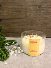 Load image into Gallery viewer, NEW 55cl Coconut and Vanilla Soy Wax Candle