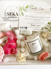 Load image into Gallery viewer, Gift Box - Pregnant Woman Body Torso Candle and 20cl Jar Candle Celestial Collection