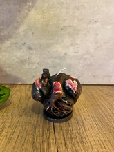 Load image into Gallery viewer, Eternal Love Anatomical Heart Soy Candle
