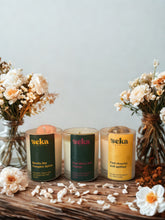 Load image into Gallery viewer, Vanilla, Cardamom and Cinnamon Christmas Soy Wax Candle
