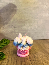 Load image into Gallery viewer, Eternal Love Anatomical Heart Soy Candle
