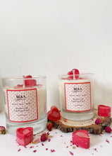 Load image into Gallery viewer, Amber, Jasmine and Vanilla - Soy Wax Candle
