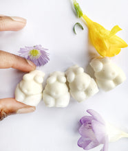 Load image into Gallery viewer, Ophelia Female Body Wax Melts, Celestial Collection,
